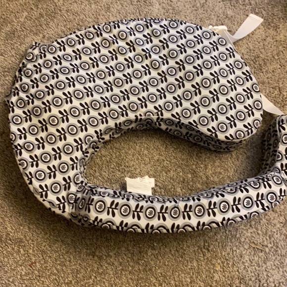 My Breast Friend nursing pillow. - Picture 1 of 2